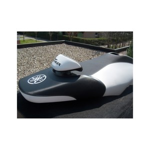 Coprisedile Personalizzato in Fibra di Carbonio per Moto Yamaha T-Max 500 - Product Image 2