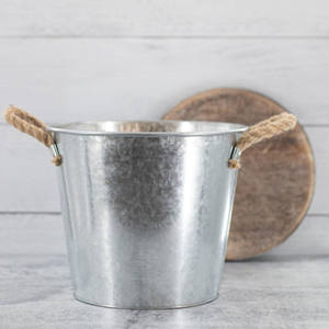 Meilleure vente Seau à glace galvanisé écologique de style américain avec logo personnalisé Revêtement en poudre blanc à prix réduit pour les fêtes - Product Image 5