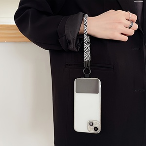 Dragonne à la mode équipée d'un court cordon de téléphone portable et d'un porte-clés portable pour éviter la <span class=keywords><strong>perte</strong></span> de votre téléphone portable - Product Image 6