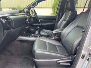 TOYOTA HILUX - Product Image 5