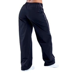 Pantalon de jogging ample personnalisé pour femme – Taille élastique avec cordon de serrage et passepoil contrastant – Pantalon décontracté - Product Image 5