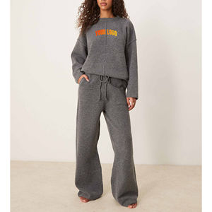 Chándal Deportivo de Invierno para Mujer, 100% Algodón, Corte Regular, Transpirable, con Logotipo Personalizado, Diseño Personalizado al por Mayor - Product Image 1