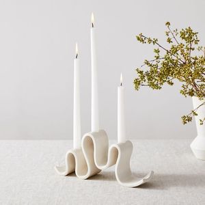 เชิงเทียนทรงกลมทองเหลืองสมัยใหม่ มีสามขนาด มีจำหน่ายในราคาขายส่ง - Product Image 4