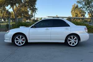 Sedán Subaru Impreza WRX TR 2007 USADO con Volante a la Izquierda/Derecha - Product Image 5