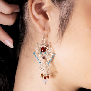Pendientes Pequeños de Mariposa Real de Moda de beGems para Mujer, Joyería Elegante Hecha a Mano, Accesorio de Diseño de Moda al por Mayor - Product Image 1
