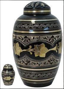 Venta caliente 2024 Urna de latón con forma redonda Diseño floral Patrón Bass Metal Cremación Urnas para la venta por los exportadores - Product Image 2