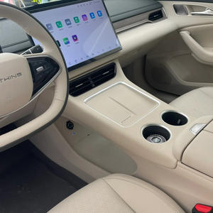 Hatchback 100% eléctrico 2024, autonomía de 650 km (CLTC), 5 plazas, edición extrema/altamente equipada en Japón - Product Image 4