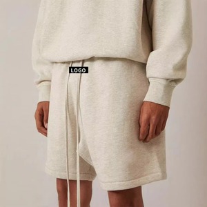 Short de survêtement en molleton de coton 100% essentiel à la mode pour hommes Short baggy décontracté à taille élastique personnalisé Design teint uni à motif solide - Product Image 5