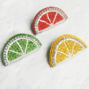 Collar con Colgante de Plata de Ley S925 con Diseño Tallado, Granate Natural y Circonita Blanca, Joyería de Lujo - Product Image 4