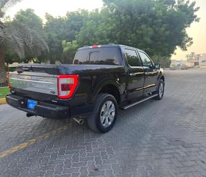 รถกระบะฟอร์ด F-150 ปี 2023 ใหม่/มือสอง เครื่องยนต์ 3.5L V6 กล้องมองหลัง 360 องศา รับน้ำหนัก 31-40 ตัน ระบบดีเซล/เบนซิน เกียร์อัตโนมัติ ขาย - Product Image 6