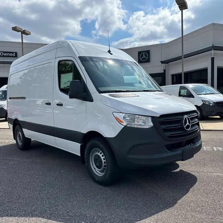 中古2023 Merc edes Benz Sprinter 1500カーゴバン144インチWB RWD 3D