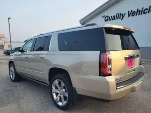 GMC Yukon XL Denali 2016, Volante a la Izquierda, Asientos de Cuero, Neumáticos R19 - Product Image 2