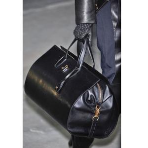 Factory Wholesale Black Leather Luggage Travel <b>Bag</b> Business <b>Suit</b> <b>Bag</b> Duffel Travelling <b>Bag</b> for Men Top Selling Low Cost - Product Image 1