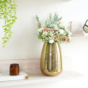 Oval Shaped Hand <b>Hammered</b> Gold Plated Iron Flower <b>Holder</b> Home Table Top Wedding Centerpiece Metal Flower Vases - Product Image 1