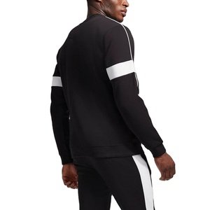 Survêtements d'hiver personnalisés de haute qualité pour hommes, ensembles de jogging confortables en molleton 100 % coton respirant, OEM 2026 - Product Image 3