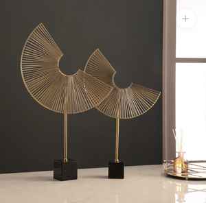 Mesa de comedor de diseño moderno hecha a mano con base de cabeza Ibex, vidrio de latón de alta calidad para sala de estar, celebraciones de cumpleaños - Product Image 6