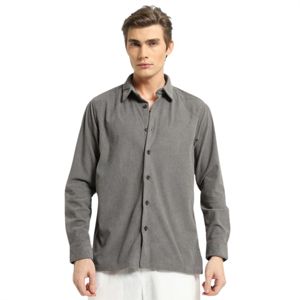 ผ้าลูกฟูกกระดุมแบบคลาสสิกสำหรับผู้ชายผ้าเนื้อนุ่มทนทานดีไซน์เหนือกาลเวลา - Product Image 5