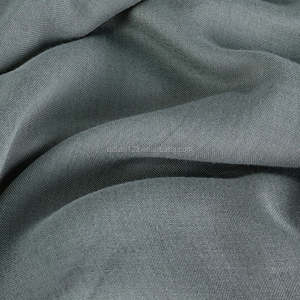 Hiyab de Chifón Suave de Alta Calidad para Otoño, con Logotipo Personalizado, Cuadrado, Ecológico, Transpirable, Antibacteriano, de Secado Rápido, para Uso Diario al Aire Libre - Product Image 5