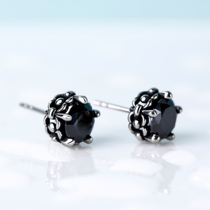 เจลิยา ปังก์ สไตล์ วินเทจต่างหูสแตนเลสทรงมงกุฎสำหรับผู้ชาย - Product Image 4