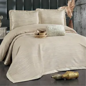 Juego de Cubrecamas Guzide ALINA 100% Chenille de 4 Piezas, Tamaño King, Diseño Sólido Tejido, Cubrecama de Turquía - Product Image 1