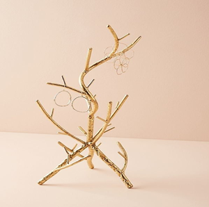 Extravagante soporte de joyas de sol y nubes, encantador organizador de metal dorado con base de mármol. Disponible a precios de mayorista. - Product Image 6