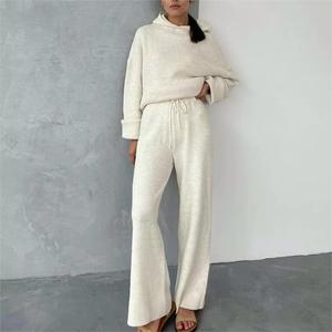 ... Sudadera con capucha para mujer, informal, de algodón, ligero, cálido, cómodo, diseño de moda, perfecto para el uso diario y el uso en viajes - Product Image 2