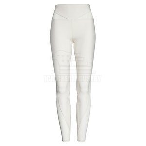 Diseño personalizado Tallas grandes Mujeres Legging Poliéster Hecho Mujeres Legging Estilo único Yoga Leggings - Product Image 1