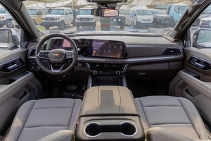 Chevrolet Suburban LS 2WD 2025, el SUV Familiar Grande Más Vendido - Product Image 5