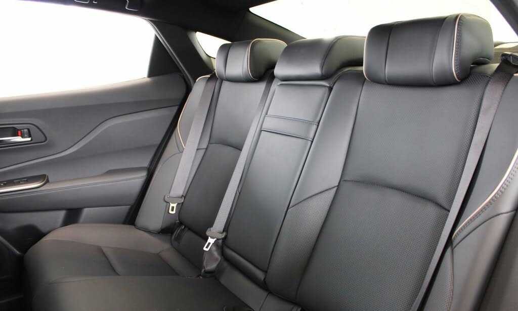 toyota crown platinum 4dr sedan used 2025 awd