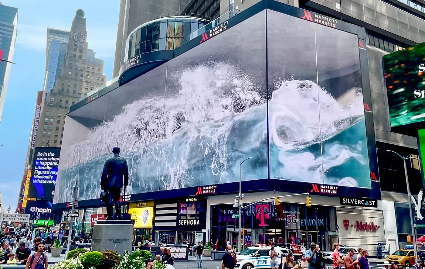 Высокая частота обновления 3D голый P5 P2.6 креативный изогнутый СВЕТОДИОДНЫЙ экран угол 90 градусов видео стена для рекламы супермаркета