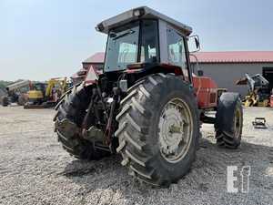 Tracteur agricole MASSEY FERGUSON 3690 185 CV 4x4 avec pompe et roulement moteur - Product Image 3