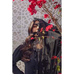 Camisa de Satén Noir Elegance para Mujer con Mangas Tres Cuartos y Dupatta para Todas las Temporadas - Product Image 2