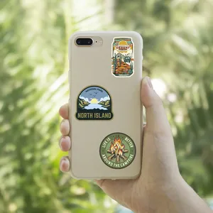 Ensemble de 50 autocollants Nature Camp, pack maître d'aventure en plein air pour les autocollants de voiture - Product Image 2