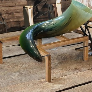Corne à boire viking 100% authentique, de 4 à 10 litres, corne à boire en os de bœuf, sans danger pour les aliments, parfaite pour boire, prix de gros - Product Image 1