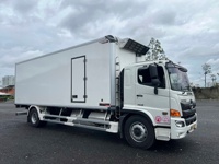 Feuille de gelcoat FRP imperméable anti-UV avec service de découpe de couleur RAL facile à nettoyer, haute résistance aux chocs pour les applications de camions et de véhicules récréatifs