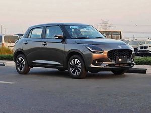 Suzuki Swift GLX 2026, motor de tres cilindros y 1.2 litros - Product Image 3