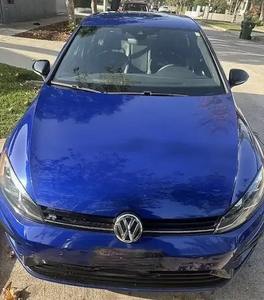 Volkswagen Golf R 2019 Usado en Perfectas Condiciones, Sin Reserva, Inspeccionado, Turbo de 4 Cilindros, Azul Metálico Lápiz - Product Image 1