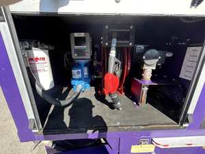 Usado con nosotros: Camión de gasolina/combustible NPR HD de 800 galones, año 2016 - Transmisión automática GM de 6+1 velocidades. Exportación global. Despacho de aduanas gratuito. - Product Image 5