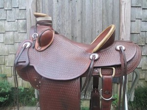 Selle de cowboy en cuir de qualité supérieure Western Ranch Roper Wade |   Durable et confortable |   Selle d'équitation artisanale de haute qualité pour l'équitation - Product Image 3