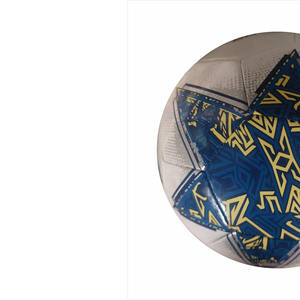 Ballon de football en PU thermocollé de conception personnalisée de qualité supérieure, toutes tailles, pour tous les temps, tous les âges, pour une utilisation en extérieur avec logo personnalisé - Product Image 3