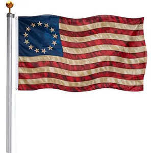 Paquete de 2 Banderas Americanas Vintage de Betsy Ross con Tinte de Té, 3x5, 13 Estrellas, Hechas de Poliéster Duradero para Decoración de Habitaciones - Product Image 2