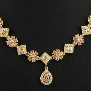 Conjunto de Joyería con Diamantes Americanos - Color Durazno y Dorado - Product Image 3