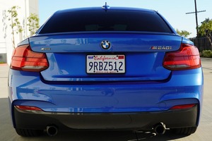 รถยนต์มือสองระดับพรีเมียม ปี 2018 บีเอ็มดับเบิลยู เอ็ม240ไอ เอ็กซ์ไดรฟ์ คูเป้ เทอร์โบ 6 สูบ ขับเคลื่อนสี่ล้อ พร้อมแพ็คเกจพรีเมียม - Product Image 3