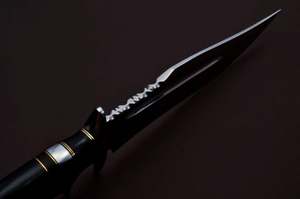 Couteau utilitaire à lame fixe artisanal hautement demandé |   Poignée à double rainure pour les doigts avec revêtement en cuir - Product Image 4