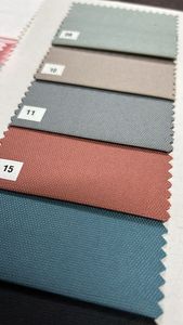 Tissu satiné 100% polyester de haute qualité 120 g/m² pour chemises et vêtements de nuit pour garçons, utilisation en extérieur, polycoton Blanco Shirting - Product Image 5