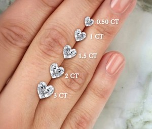 Diamants en vrac de taille cœur cultivés en laboratoire, certifiés IGI HC022, marque Aniva, vente en gros pour bagues de fiançailles - Product Image 5
