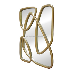 Miroir doré élégant au design unique, décor mural intérieur encadré en bois massif pour salle de bain et dressing - Product Image 3