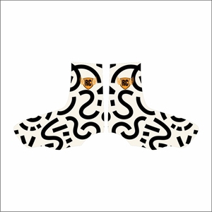 Housses de taquets de football américain solides et personnalisées PURE pour adultes unisexes de grande taille enveloppes sublimées antibactériennes respirantes à séchage rapide - Product Image 5