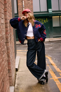 Chaqueta Deportiva Unisex, Forro Transpirable, Tejido Ligero y Duradero, Ideal para Uniformes de Equipo, Bordado Personalizado para Equipos Escolares - Product Image 5