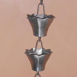 Chaînes de pluie en aluminium au design magnifique pour la décoration de jardin, chaînes de pluie en aluminium fraisé durables et de qualité supérieure pour les gouttières - Product Image 4